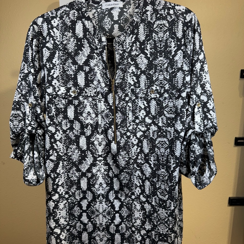 Calvin Klein Black and White Blouse Elegant Design